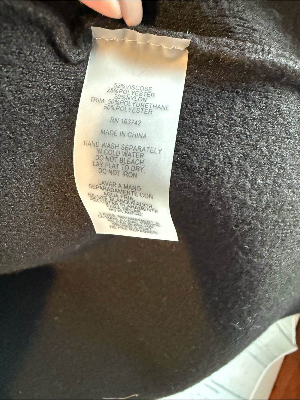 Sioni Button Top Faux Leather Trim Large NWT - Picture 7 of 8